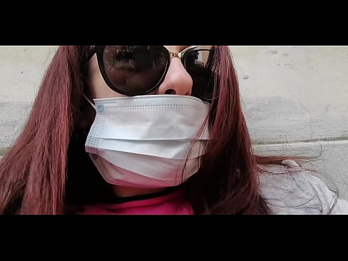 ❤️ Nicoletta waxay ka aargoosatay deriskeeda oo waxay ku seexatay garaashkiisa (Karantiil Gaar ah oo loo yaqaan Covid19 Talyaani) Porno Guri ❌❤