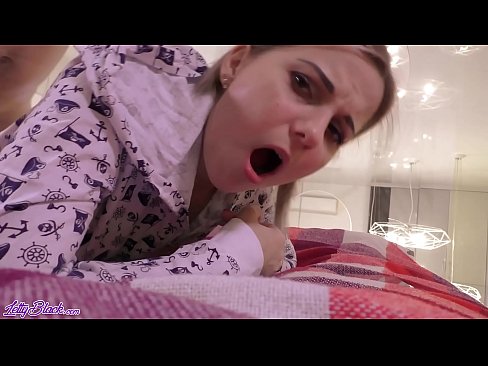 ❤️ Hooyada kacsiga leh ayaa wax liqeysa iyo galmo hor leh - cum u dhow Porno Guri  ❌❤